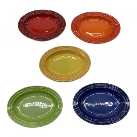 LE CREUSET(ル・クルーゼ) ミニオーバルプレートセット（5枚） ミニ・オーバル・プレート (5枚入り) レインボー | ル・クルーゼの新