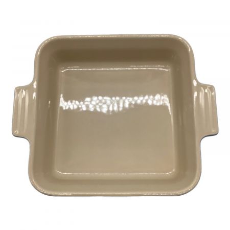 LE CREUSET (ルクルーゼ) グラタン皿 Stackable Square Dish 24cm