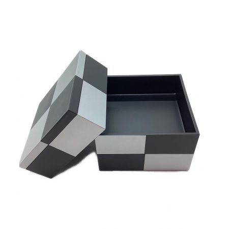 Kaze-ya style 三段重箱 市松｜トレファクONLINE