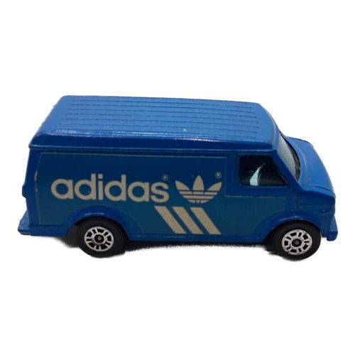 CORGI (コーギ) ミニカー adidas CHEVROLET VAN