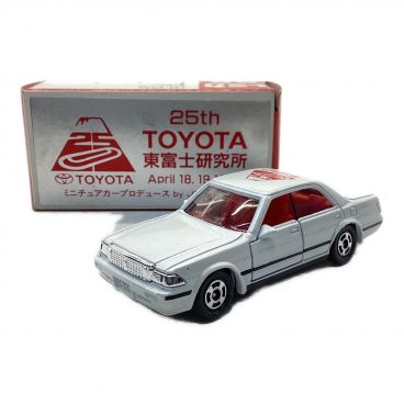 TOMY (トミー) トミカ 1Aホイール NO.3(4) TOYOTA CROWN 日本製｜トレファクONLINE