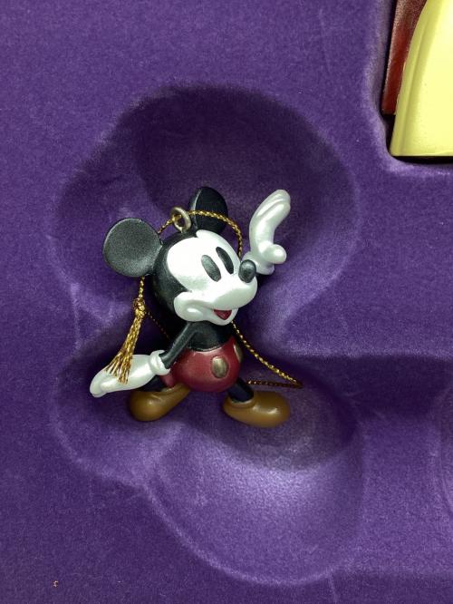 DISNEY (ディズニー) オーナメントセット ダンボ,ティンカーベル,白雪姫,ミッキーマウス,ピノキオ  LOVE & LAUGHTER 愛と笑顔の75周年
