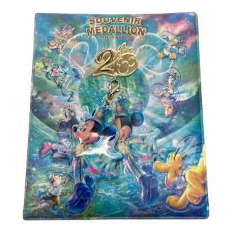 ディズニーグッズ ディズニーシー20周年タイムトゥシャインメダルブック