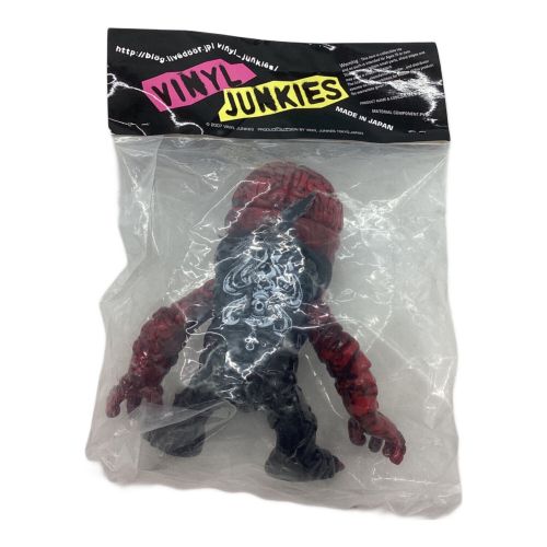 VINYL JUNKIES ソフビフィギュア 袋入り SKULL ZOMBI