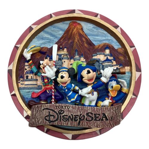 Disney(TOKYO Disney SEA) (ディズニー トーキョーディズニーシー) 3D絵皿