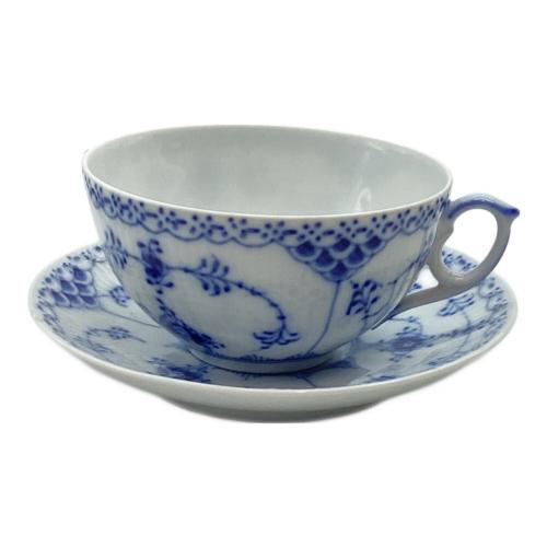ROYAL COPENHAGEN (ロイヤル・コペンハーゲン) ティーカップ&ソーサー ブルーフルーテッド・ハーフレース