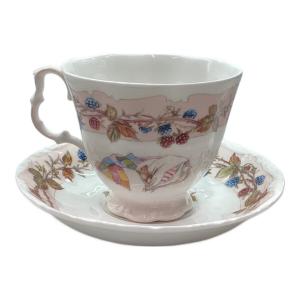 ROYAL DOULTON (ロイヤルドルトン) カップ&ソーサー ブランブリーヘッジ