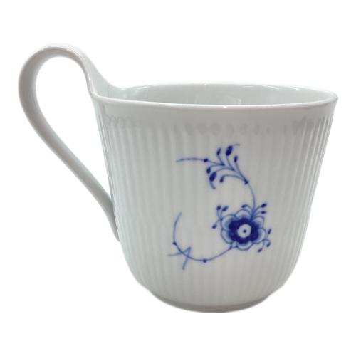 ROYAL COPENHAGEN (ロイヤル・コペンハーゲン) マグカップ イニシャルT