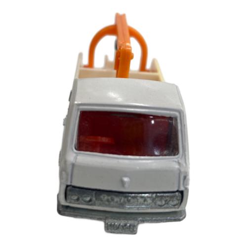 TOMY (トミー) トミカ トヨタハイエースレッカー 色指定箱