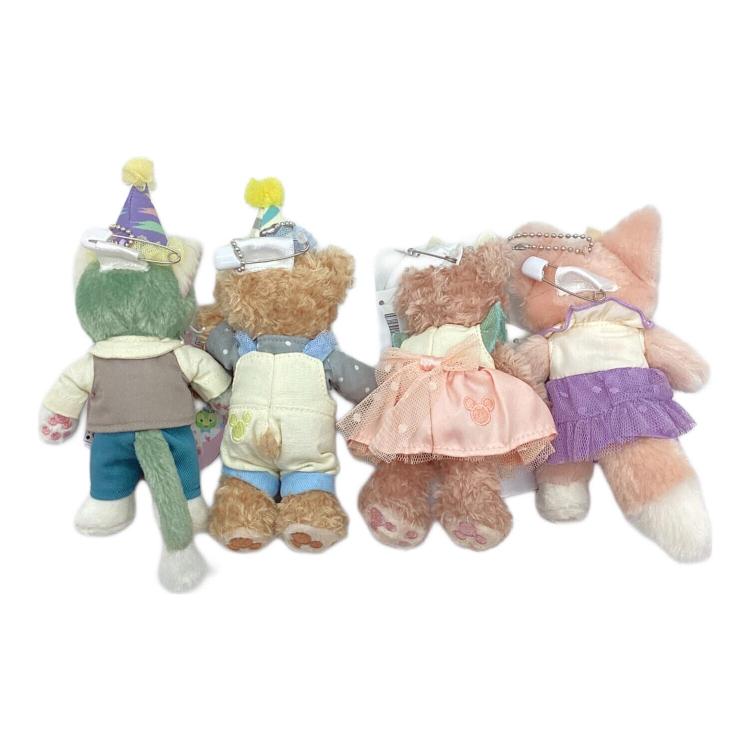 希少‼️Disneyダッフィー & シェリーメイ ぬいぐるみバッチ 4体セット Disney RESORT (ディズニーリゾート) ぬいぐるみバッジ