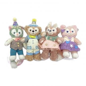 Disney RESORT (ディズニーリゾート) ぬいぐるみバッジ ダッフィー、シェリーメイ、ジェラトーニ、リーナベル From All of Us 4体セット