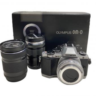 OLYMPUS (オリンパス) デジタル一眼レフカメラ E-M10 EZ ダブルズームキット OM-D -