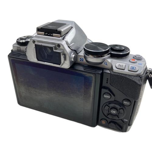 OLYMPUS (オリンパス) デジタル一眼レフカメラ E-M10 EZ ダブルズームキット OM-D -