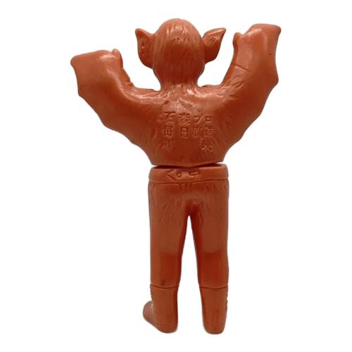 バンダイ ソフビフィギュア 足裏記名跡あり 蝙蝠男 ミニ｜トレファクONLINE