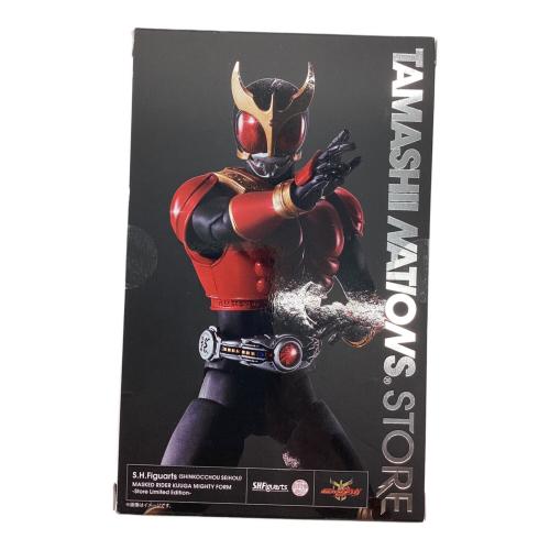 バンダイナムコ S.H.Figuarts 　フィギュア　仮面ライダークウガ マイティフォーム -Store Limited Edition