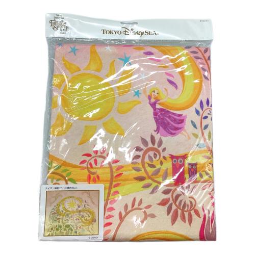 DISNEY (ディズニー) タペストリー ファンタジースプリングス ラプンツェル