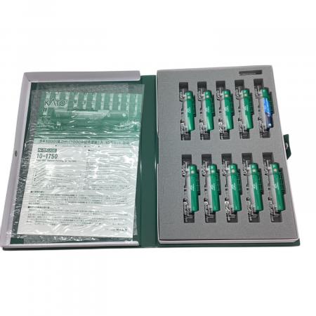 KATO (カトー) タキ1000(後期形)「1000号記念塗装」入 10両セット N