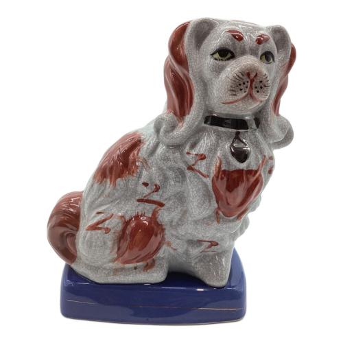 スタッフォードシャードッグ 陶器 犬 フィギュリン