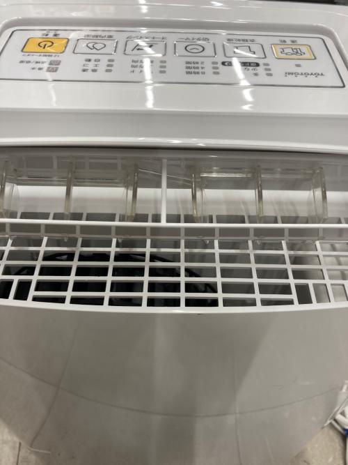 TOYOTOMI (トヨトミ) 除湿機 DJ-LTS8J 2019年製