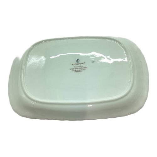 Wedgwood (ウェッジウッド) スクエアプレート ワイルドストロベリー