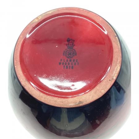 ROYAL DOULTON (ロイヤルドルトン) 花瓶 FLAMBE WOODCUT/レッド