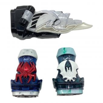 BANDAI (バンダイ) DXメモリアルバイスタンプセレクション02 仮面ライダーリバイス 五十嵐大二＆カゲロウ＆ヒロミセット