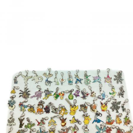 Pokemon Center (ポケモンセンター) 102個セット メタルチャームセット