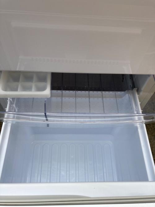 SHARP (シャープ) 2ドア冷蔵庫 SJ-GD14C-W 2017年製 137L