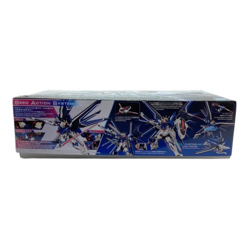 BANDAI (バンダイ) ライジングフリーダムガンダム 機動戦士ガンダムSEED FREEDOM ガンプラ HG 1/144