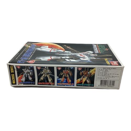 OLIMPUS SUPER VALKYRIE VF-1J プラモデル 韓国モデル