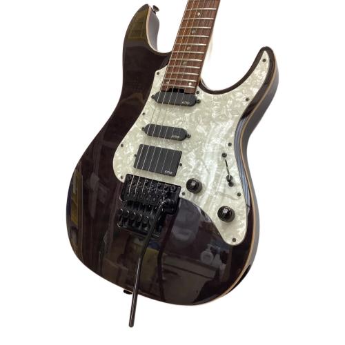 E-2　(イーツー) エレキギター ST-1