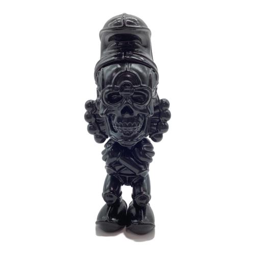 Dasvid Flores デスヘッド・スマーク ソフビフィギュア