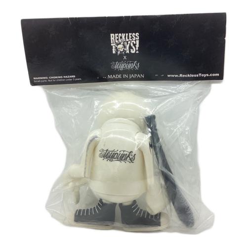 TOYPUNK スカル クラフティ アート ソフビフィギュア