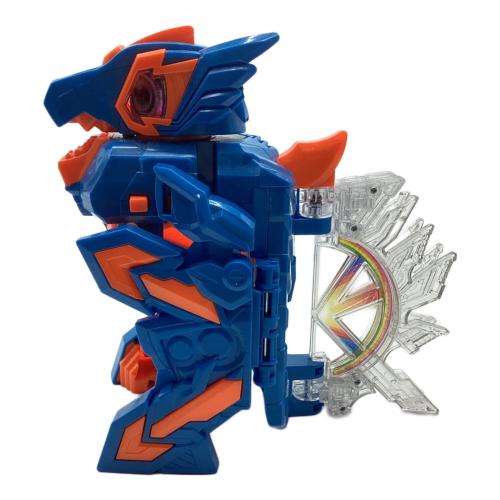 仮面ライダーガッチャード (カメンライダーガッチャード) DXケミーニジゴン 仮面ライダー