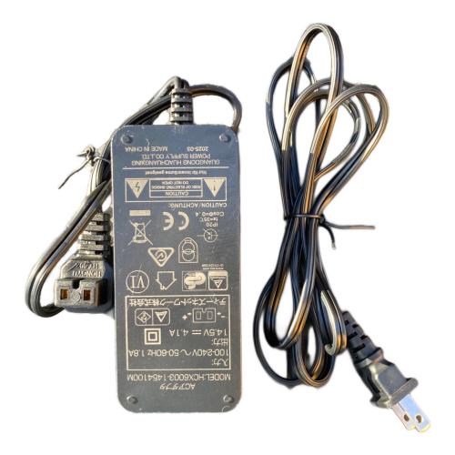 ティーズネットワーク ポータブル冷蔵庫 PJK-PRF12V 2025年製