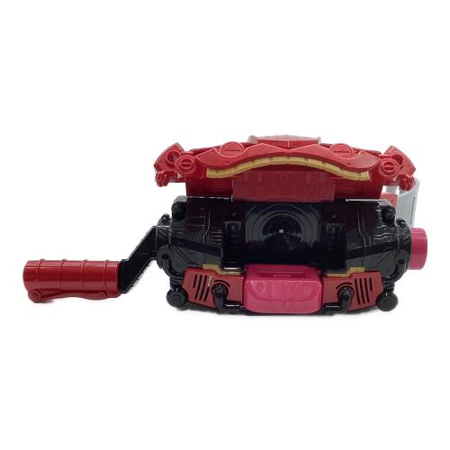 BANDAI (バンダイ) DX変身ベルトガヴ 仮面ライダーガヴ