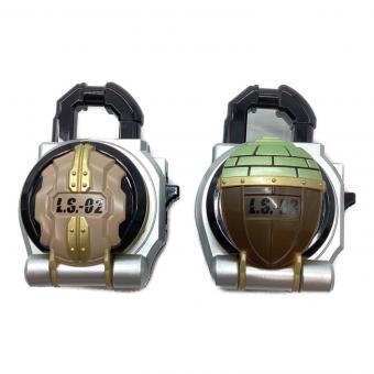 BANDAI (バンダイ) ドングリ＆クルミロックシード 仮面ライダー