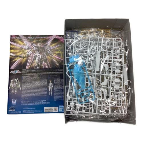 BANDAI (バンダイ) マイティーストライクフリーダムガンダム プラモデル 機動戦士ガンダムSEED FREEDOM ガンプラ HG 1/144