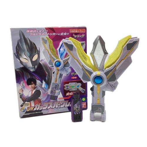BANDAI (バンダイ) DXガッツスパークレンス ウルトラマントリガー