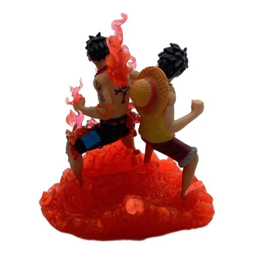 ONE PIECE (ワンピース) マリンフォード フィギュア LOGBOX