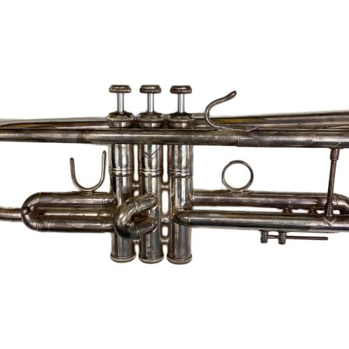 BACH (バッハ) MODEL.37 Stradivarius トランペット ケース傷みあり