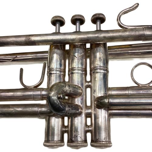 BACH (バッハ) MODEL.37 Stradivarius トランペット ケース傷みあり