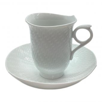 Meissen (マイセン) カップ&ソーサー 波の戯れホワイト