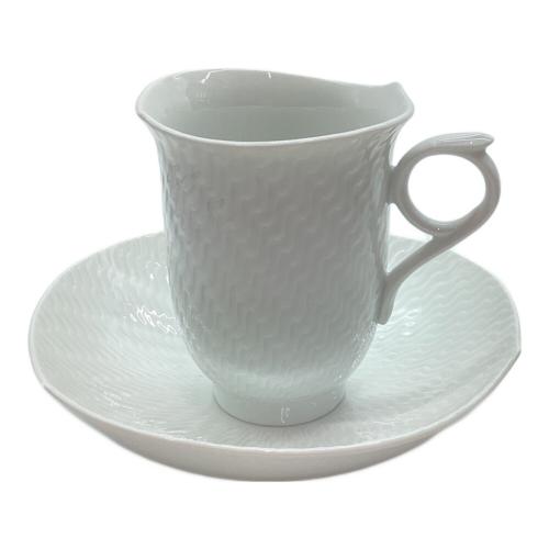 Meissen (マイセン) カップ&ソーサー 波の戯れホワイト