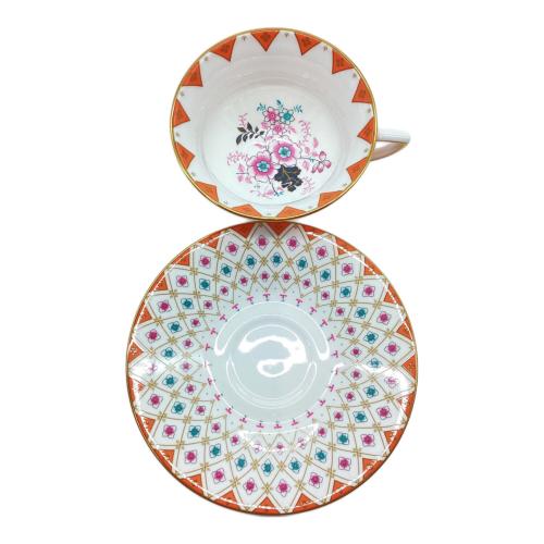 Wedgwood (ウェッジウッド) カップ&ソーサー ピオニーダイヤモンド