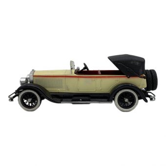 RIO (リオ) モデルカー 模型車 1926 isotta fraschini 8a spyder (イソッタフラスキーニスパイダー)