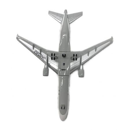 飛行機模型 マクドネル・ダグラス タンチョウ フェニックス製 JAL MD-11 JA8582