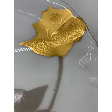 大倉陶園 (オオクラトウエン) 耳付プレート 金蝕バラ 28cm
