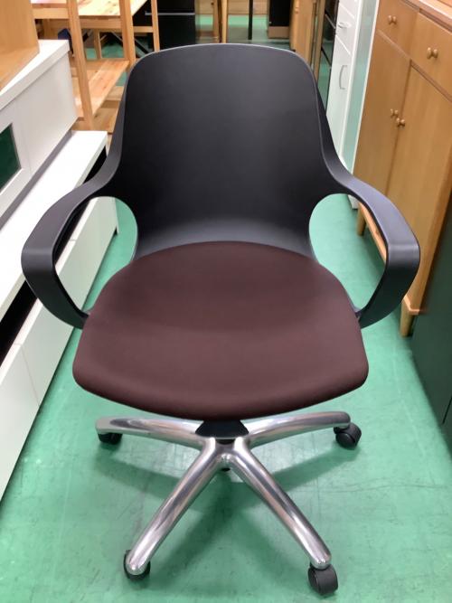 MERRYFAIR (メリーフェア) デスクチェア ブラック×ブラウン キャスター付 POGO