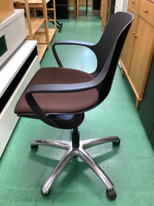 MERRYFAIR (メリーフェア) デスクチェア ブラック×ブラウン キャスター付 POGO